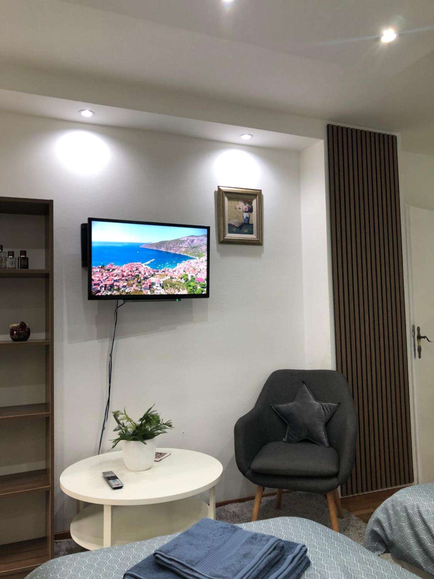Welcome To The Apartment Mesic- Airport Sarajevo Luaran gambar